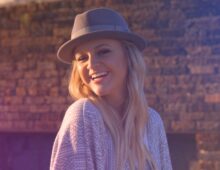 Kelsea Ballerini – Interstitial